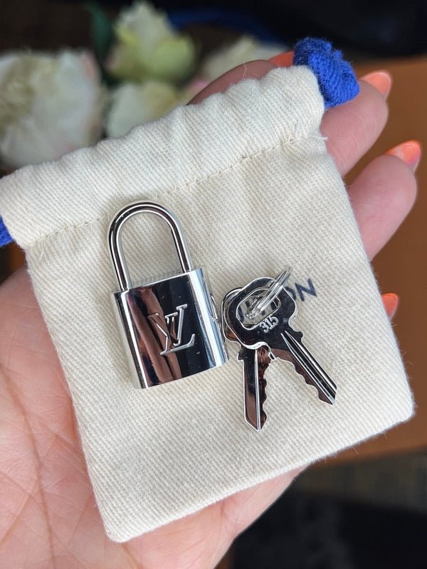 Louis Vuitton Lock and outlet Key