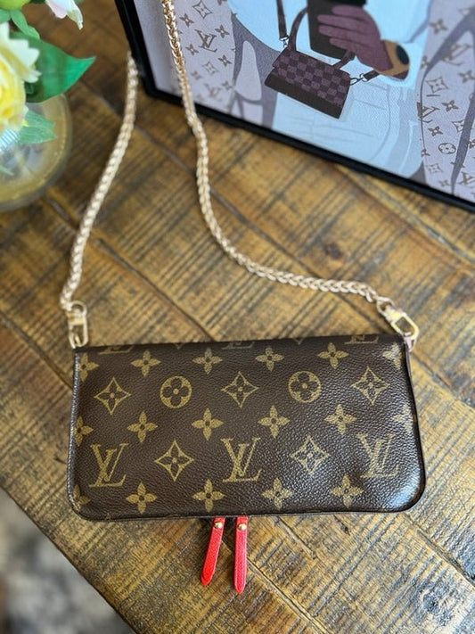 LOUIS VUITTON Portefeuille Insolite Wallet - Next Door Luxury